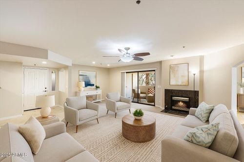 208-5104 N 32nd St, Phoenix, AZ, 85018-1473 | Card Image