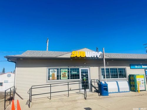 220 Railway Ave W, Maidstone, SK, S0M1M0 | Card Image