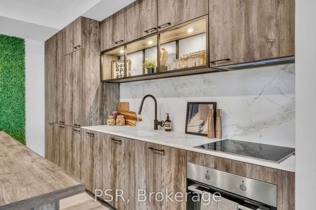 1025 - 505 Richmond St W, Condo with 1 bedrooms, 1 bathrooms and null parking in Toronto ON | Image 12