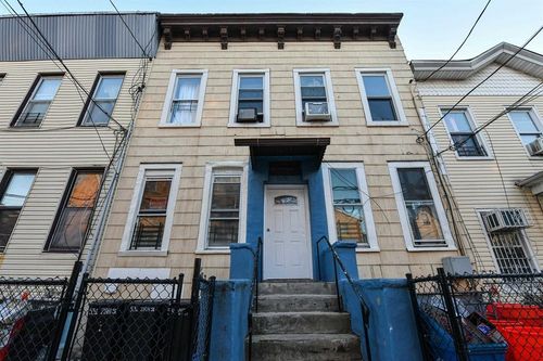 apt-1-531 28th St, Union City, NJ, 07087-3840 | Card Image