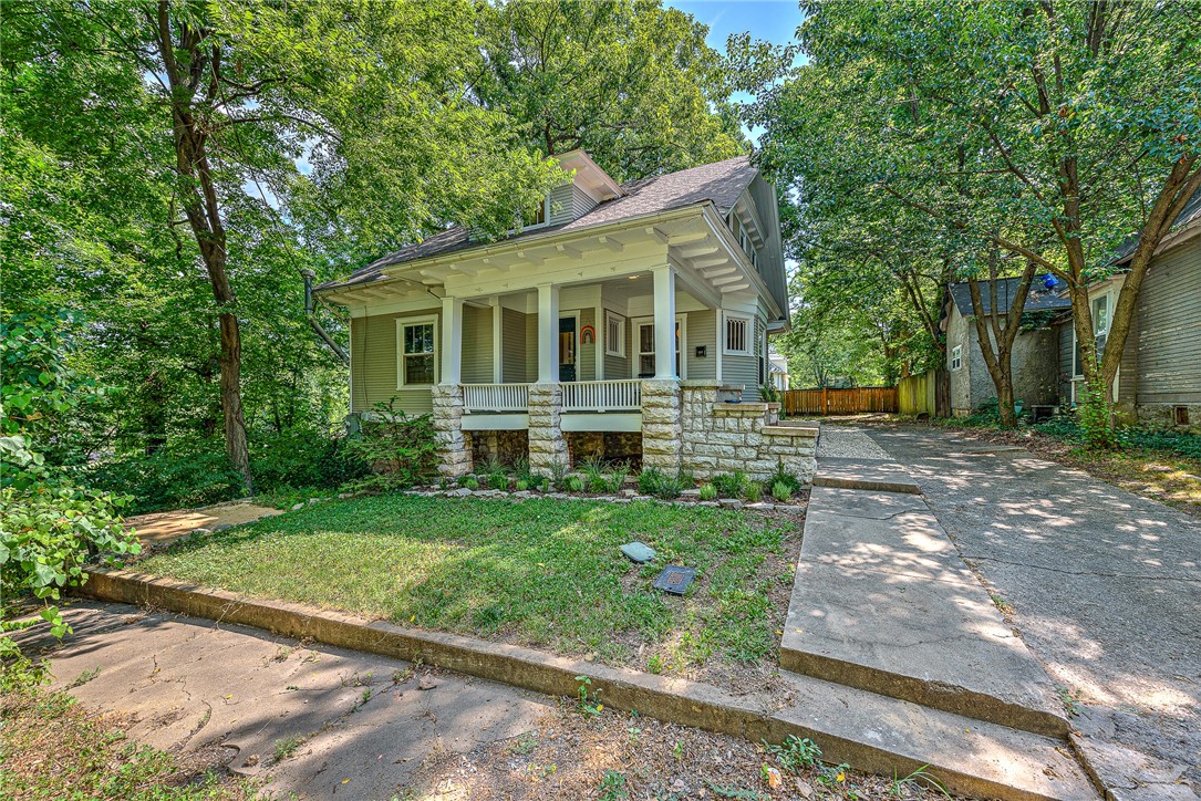 Madison St, Siloam Springs, AR 72761