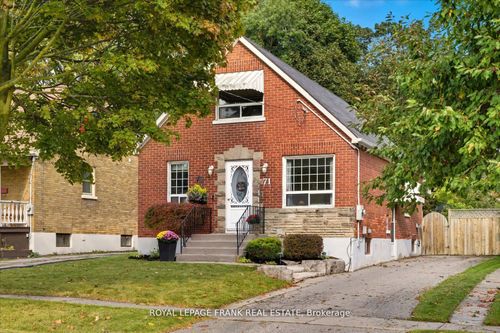 71 Lasalle Ave, Oshawa, ON, L1H5Y3 | Card Image