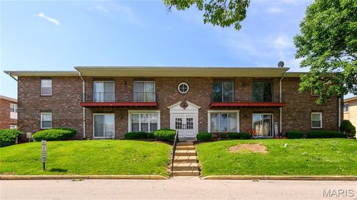 c-10316 Forest Brook Ln, Saint Louis, MO, 63146-5808 | Card Image