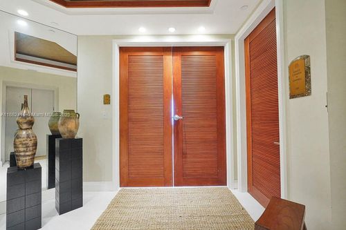 apt-2904-16047 Collins Ave, Sunny Isles Beach, FL, 33160-5582 | Card Image