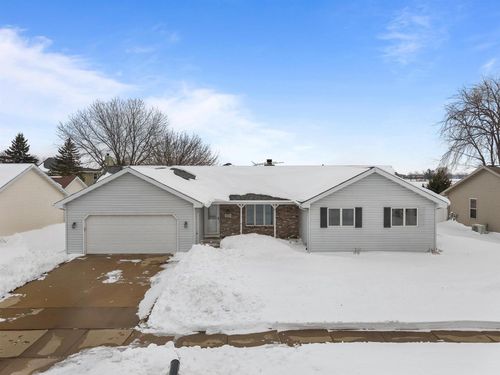 924 S Kensington Drive, APPLETON, WI, 54915 | Card Image