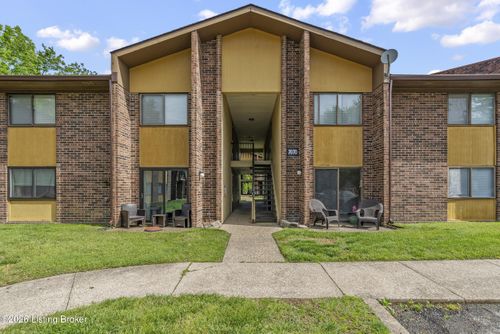 153-7070 Wildwood Cir, Louisville, KY, 40291-1786 | Card Image