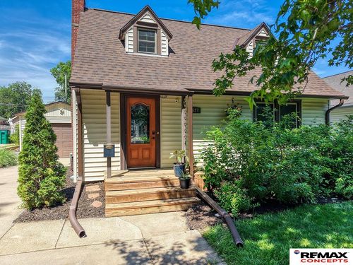 2627 S 14th Street, Lincoln, NE, 68502 | Card Image