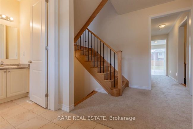 82 Rugman Cres, House other with 4 bedrooms, 4 bathrooms and 4 parking in Springwater ON | Image 5