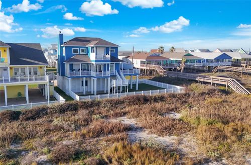 115A Mar Vista Ct, Surfside Beach, TX, 77541 | Card Image