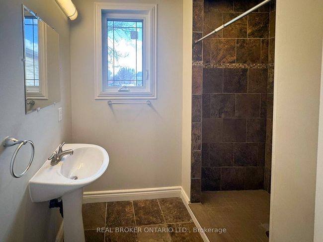 512 St Lawrence St, Home with 0 bedrooms, 0 bathrooms and null parking in Winchester ON | Image 24