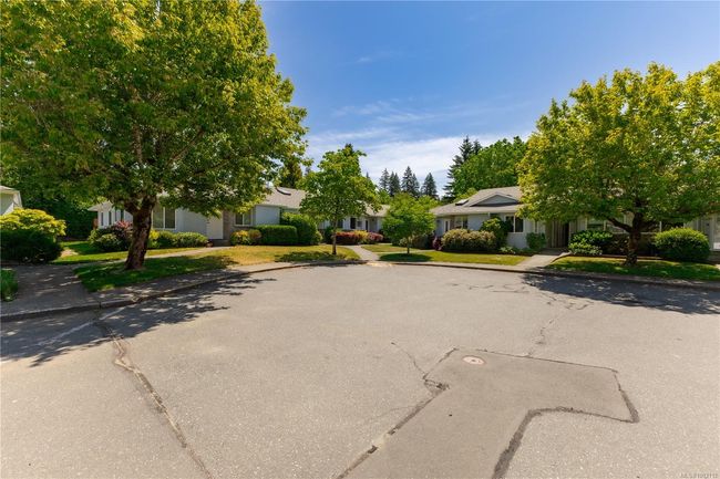 11 - 595 Evergreen Rd, Townhouse with 2 bedrooms, 2 bathrooms and 13 parking in Campbell River BC | Image 46