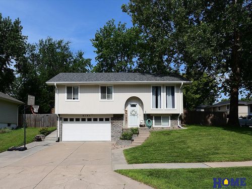 6141 Nw Gary St, Lincoln, NE, 68521-3741 | Card Image