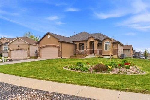 4521 W 5625 S, Hooper, UT, 84315-6716 | Card Image