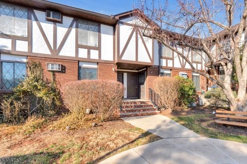 73 Farm Rd, Hillsborough, NJ, 08844-4474 | Card Image