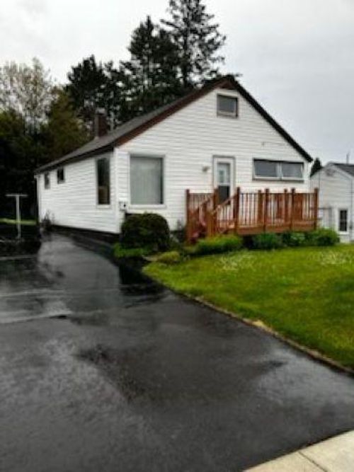 612 8th St, Cloquet, MN, 55720-2307 | Card Image