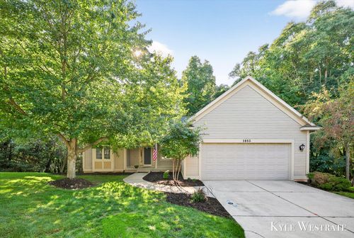1853 Trillium Cir Nw, Grand Rapids, MI, 49504-2596 | Card Image