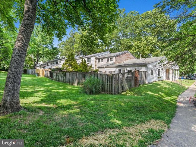 5505 Woodenhawk Cir, Townhouse with 2 bedrooms, 2 bathrooms and null parking in COLUMBIA MD | Image 34