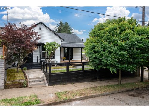7028 N Saint Louis Ave, Portland, OR, 97203-2933 | Card Image