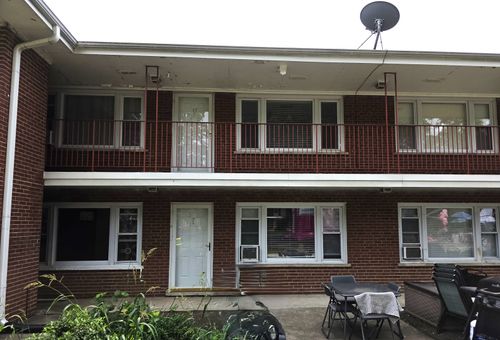 apt-17-1115 Holiday Ln, Des Plaines, IL, 60016-5653 | Card Image