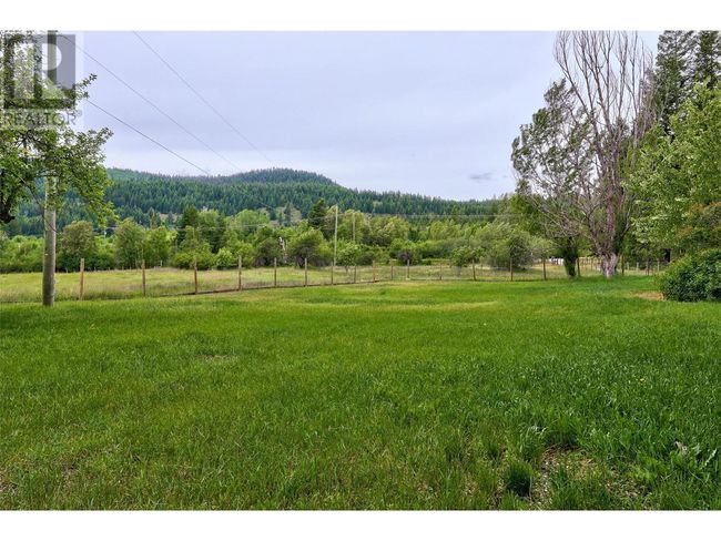 7398 Yellowhead Highway, House other with 3 bedrooms, 1 bathrooms and null parking in Darfield BC | Image 26