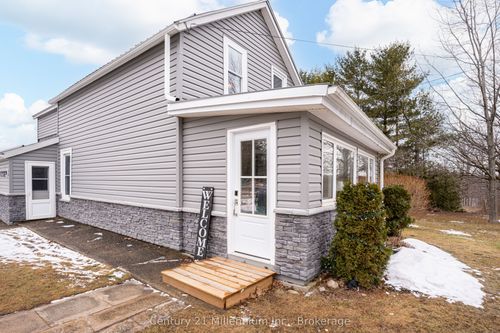 441090 Elm St, Georgian Bluffs, ON, N0H2T0 | Card Image