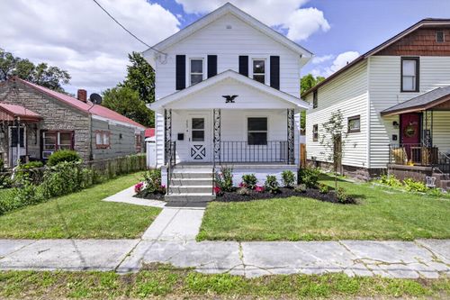 663 Henry St, Marion, OH, 43302-6137 | Card Image