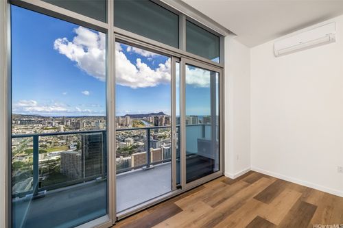 4407-1515 Liona St, Honolulu, HI, 96814-2442 | Card Image