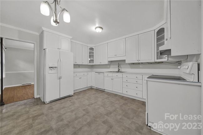 5922 Coatbridge Ln, House other with 3 bedrooms, 2 bathrooms and null parking in Charlotte NC | Image 9