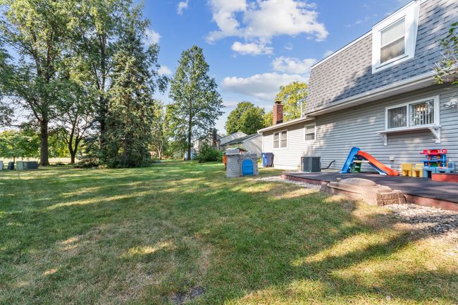 230 Ridgefield Ln, House other with 3 bedrooms, 3 bathrooms and 2 parking in Naperville IL | Image 22
