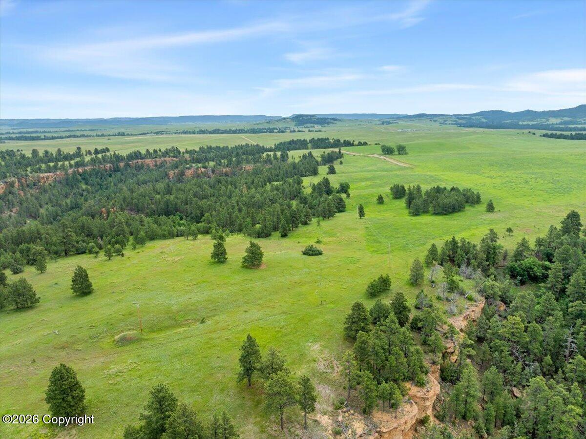 Land in Hulett 3