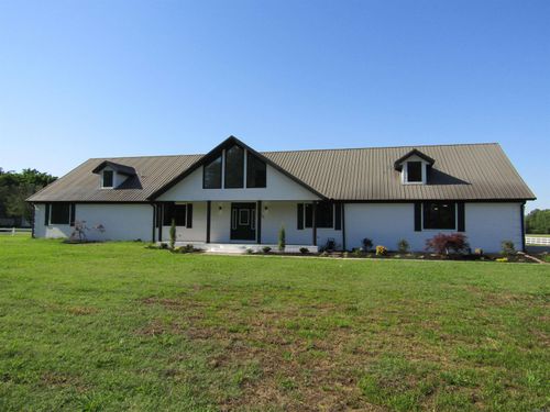 2501 Barnhill Rd, Paragould, AR, 72450-6000 | Card Image