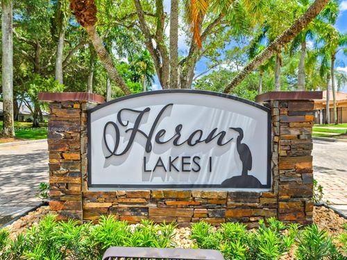 2202 Charleston, Weston, FL, 33326-2315 | Card Image