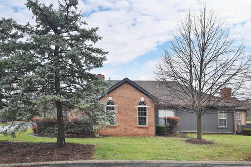 2667 Trottersway Dr, Columbus, OH, 43235-5510 | Card Image