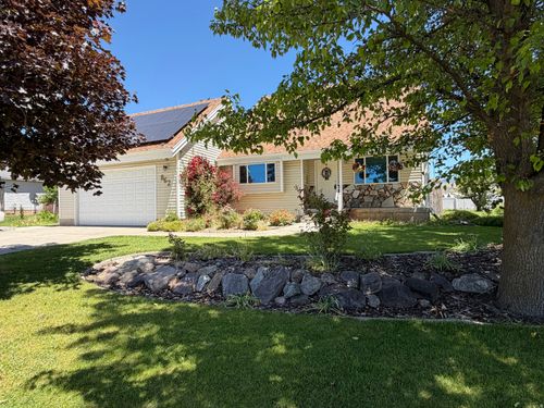 862 S 1150 E, Preston, ID, 83263-5674 | Card Image