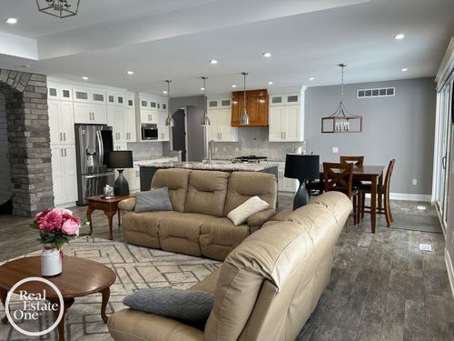 6926 Palms Rd, Ira, MI, 48023-2214 | Card Image