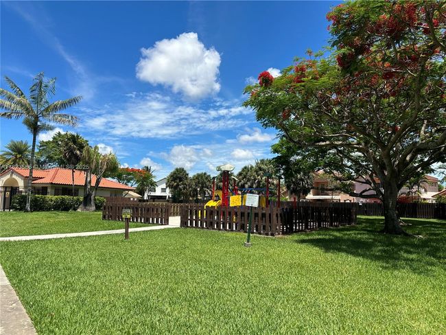 5020 Sw 154 Th Ave, House other with 4 bedrooms, 2 bathrooms and null parking in Miami FL | Image 27