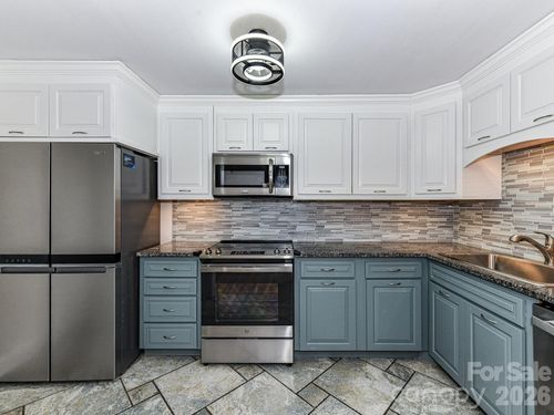 apt-111-1300 Reece Rd, Charlotte, NC, 28209-2164 | Card Image