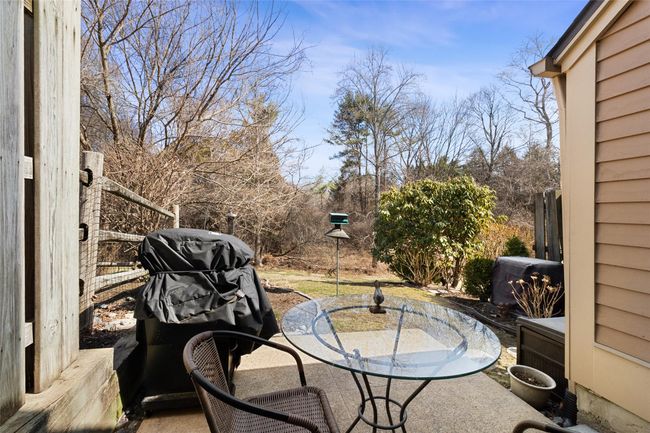 Relax on your back patio. | Image 20
