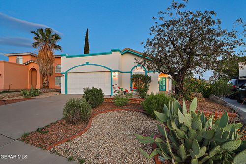 7292 Desert Eagle Dr, El Paso, TX, 79912-1773 | Card Image