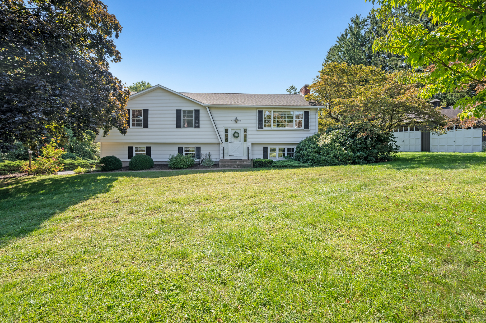 Bell St, Glastonbury, CT 06033