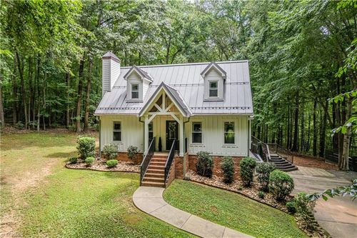 7219 Fairway Pines Ct, Walkertown, NC, 27051-9597 | Card Image