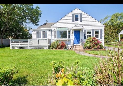 60 Bassett Ln, Madison, CT, 06443-2841 | Card Image