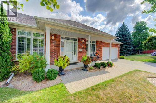 3-369 George St N, Cambridge, ON, N1S4X7 | Card Image