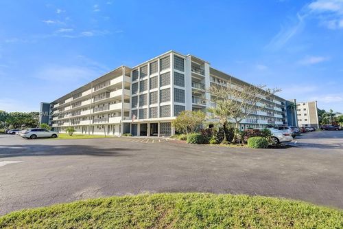 apt-112-950 Hillcrest Dr, Hollywood, FL, 33021-7814 | Card Image