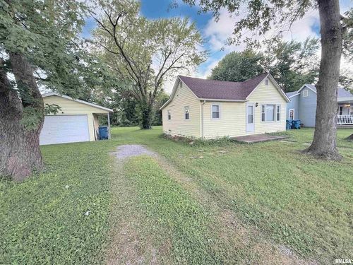 210 S Royal St, Royalton, IL, 62983-1337 | Card Image