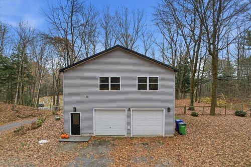 77 Bear Trap Rd, Milton, VT, 05468-3310 | Card Image