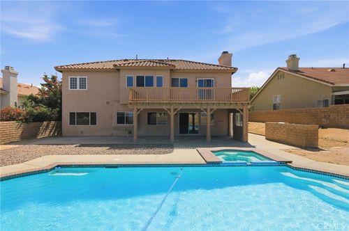 7325 Round Hill Dr, Lancaster, CA, 93536 | Card Image