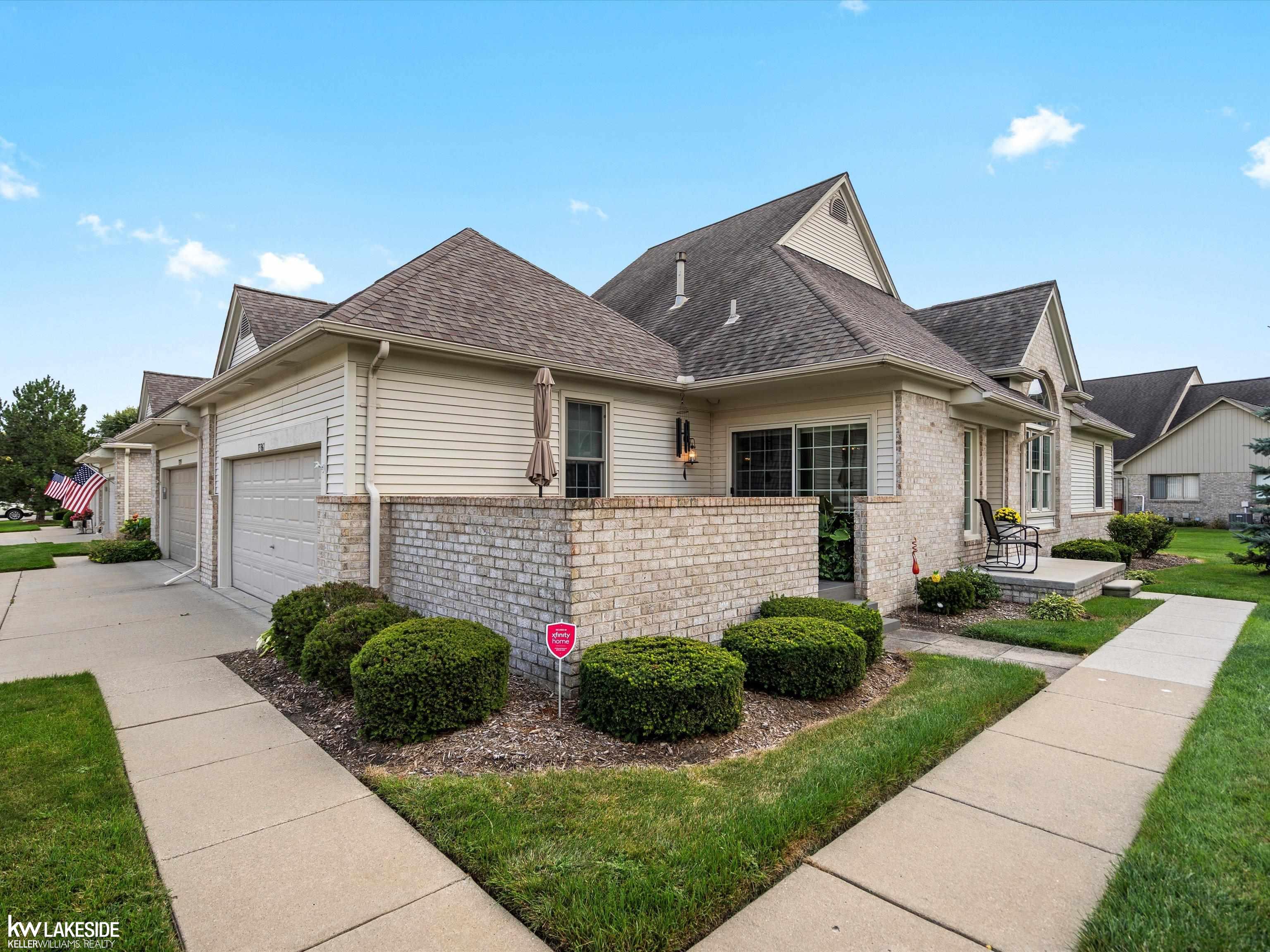 Wyndemere Cir, Sterling Heights, MI 48313 #1