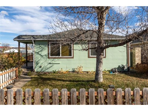 366 S 7th Ave, Brighton, CO, 80601-2127 | Card Image