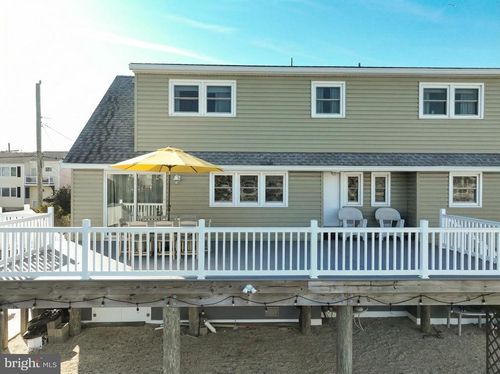 409 3rd St, Beach Haven, NJ, 08008-1810 | Card Image